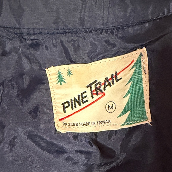 Plaid Men’s Wool Button-Up Shirt in Red and Blue - Picture 3 of 3